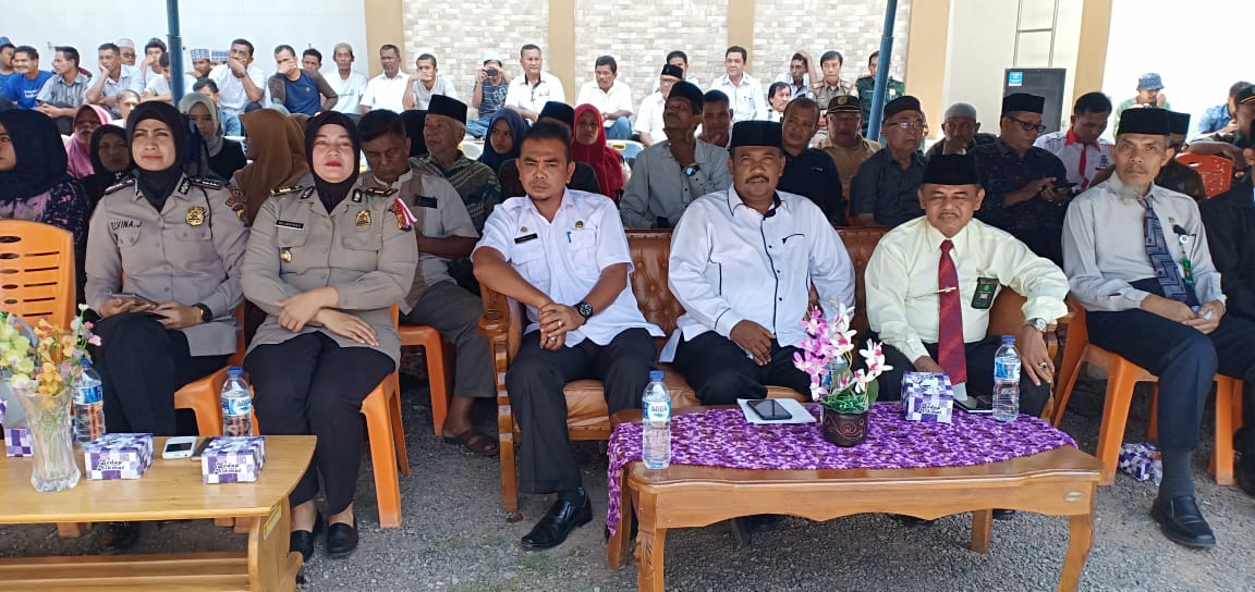 Pelaksanaan Uqubat Cambuk Bagi Pelanggar Qanun Nomor 6 Tahun 2014 Tentang Hukum Jinayah