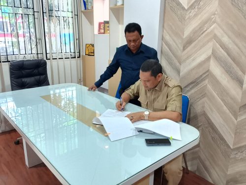 Penandatanganan Dokumen NPHD Bantuan Keuangan Parpol Tahun 2026 untuk Partai GERINDRA